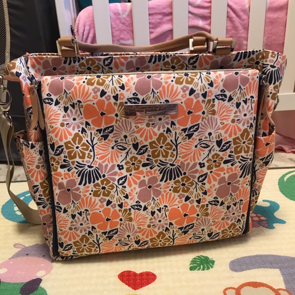 Petunia pickle bottom diaper bag